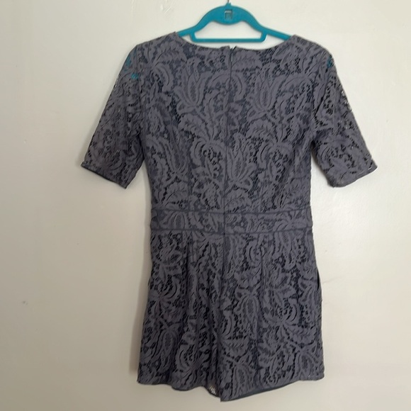 CeCe by Cynthia Steefe Feminine Gray Lace Romper with Short Sleeves - Size 6 - Picture 9 of 11